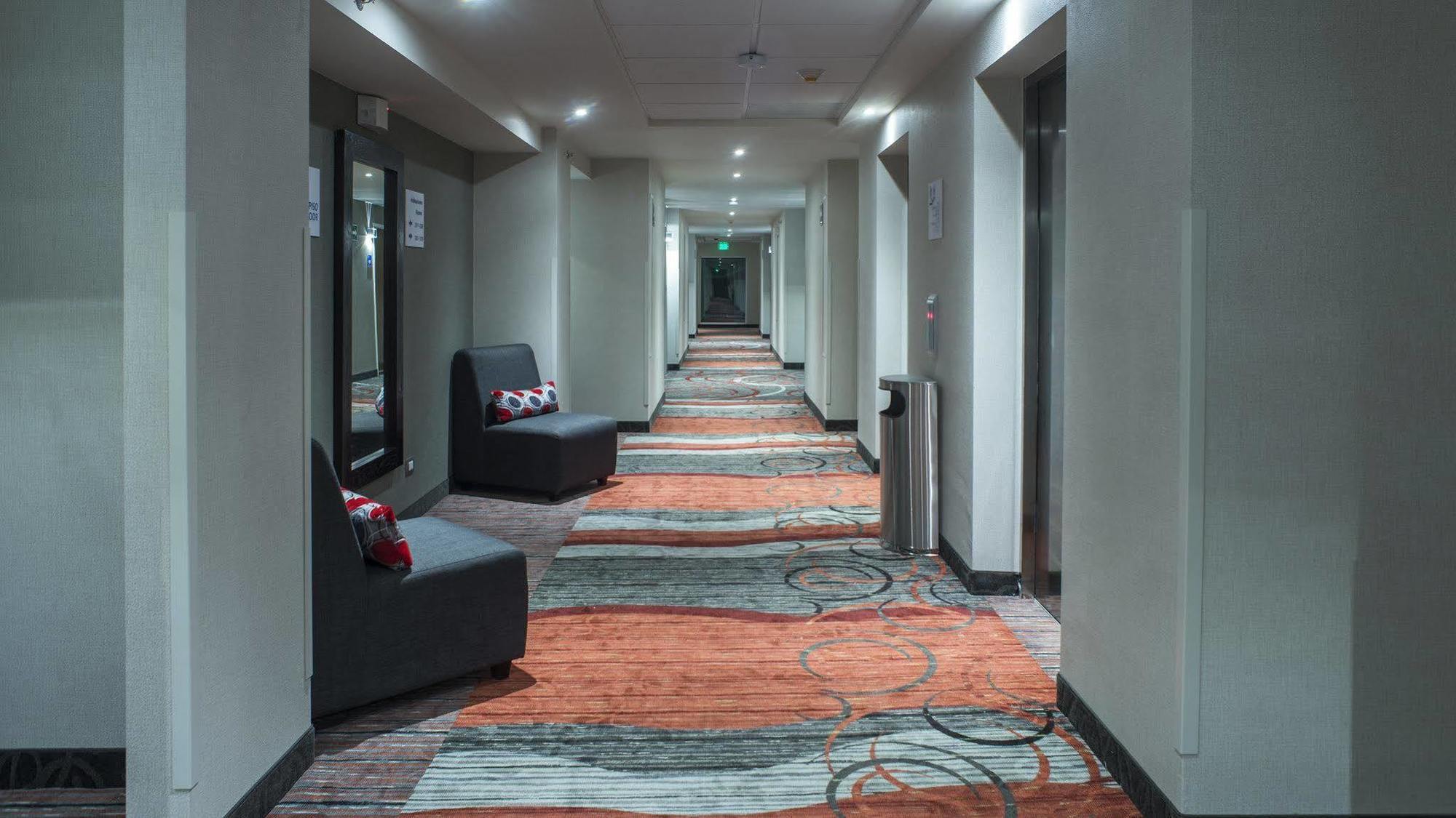 Holiday Inn Express & Suites Chihuahua Juventud By Ihg Exteriér fotografie