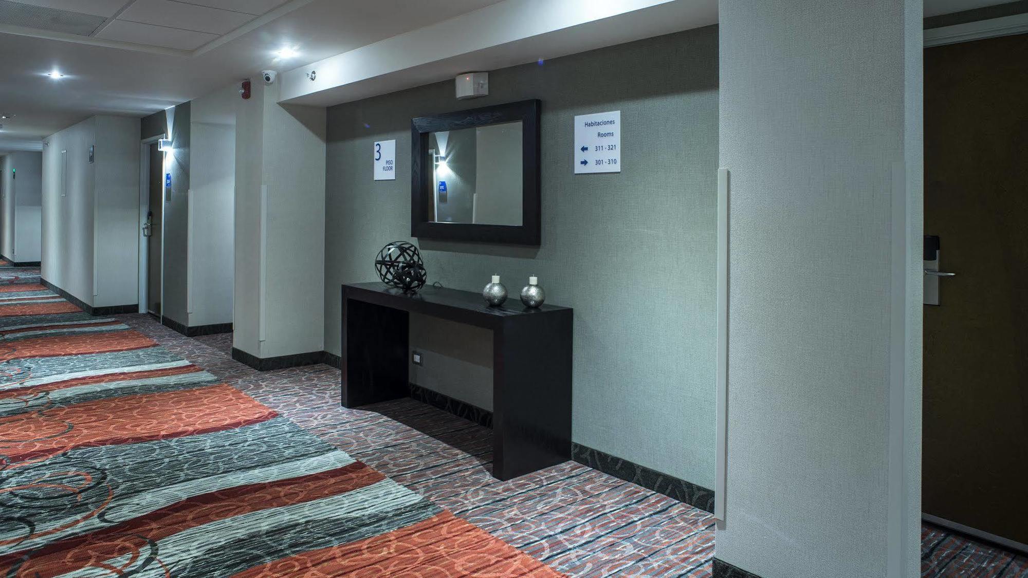 Holiday Inn Express & Suites Chihuahua Juventud By Ihg Exteriér fotografie